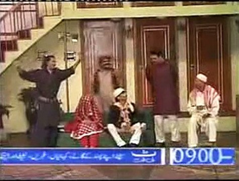 stage drama best .........Sohail ahmad and sakhwat naz and amanat chan at their VERY BEST!