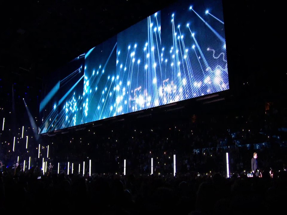 20. U2 - With Or Without You (06-December-2015) [Live From Paris HBO HD]