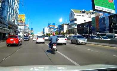 Daytime Shooting Star Caught On Dashcam