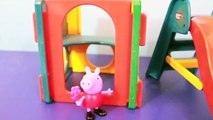 play doh toys AllToyCollector Peppa Pig Playground PLAY-DOH Mud Park Zoe Zebra Little Tikes Toys