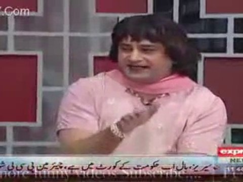 Nasir Chinyoti & Agha Majid as khusra khabardar with Aftab Iqbal