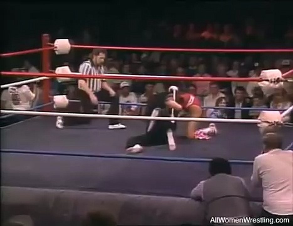 Clip Malia Hosaka vs Madusa Miceli