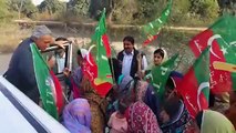Some Womans Stopped Jahangir Tareen in Lodhran!