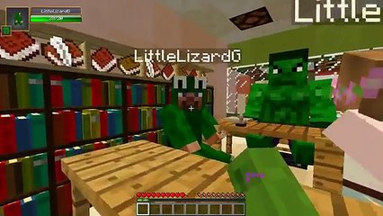 Minecraft School : LITTLE KELLY LEARNS THE PIANO!