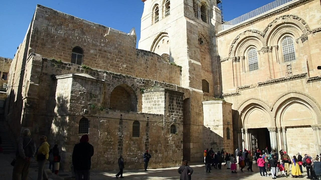 Peregrinos lembram o natal na cidade velha de Jerusalém