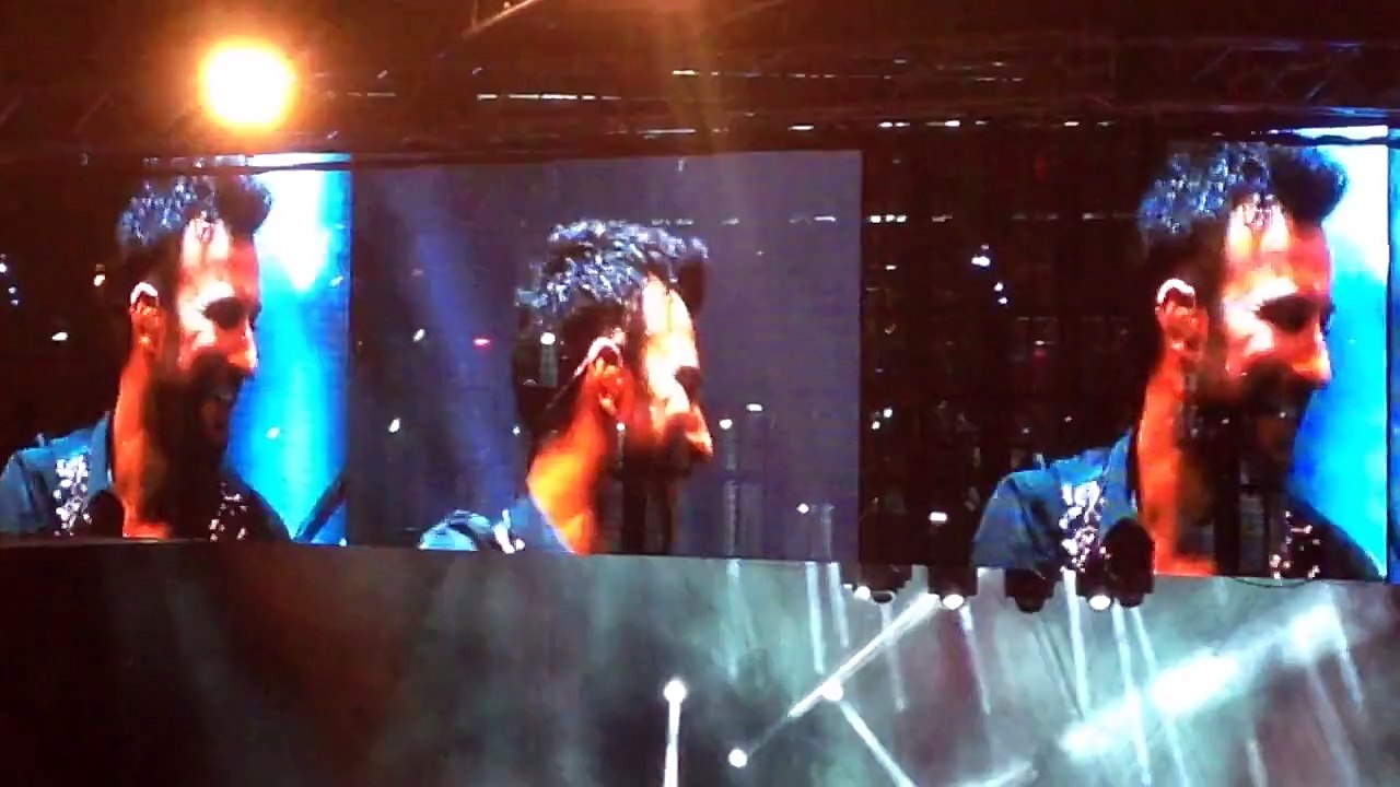 Tarkan 2015 Harbiye Açık Hava Konseri Ah Yalan Dünya (NEŞAT ERTAŞ)