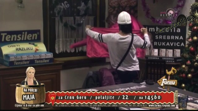 Farma 6/Jelena Golubovic pokazuje bradavice Maji i Tamari