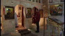 Cristianos palestinos celebran la Navidad en una de las iglesias más antiguas del mundo