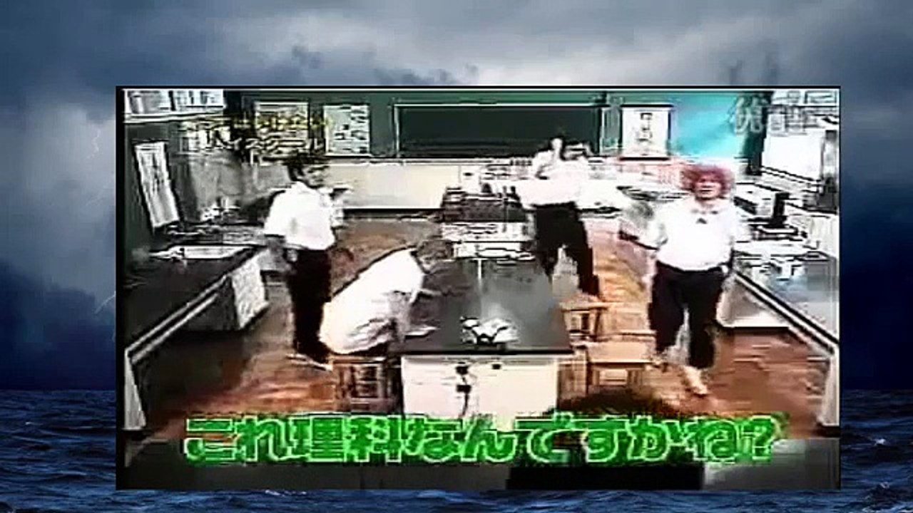 日本忍笑节目，不能笑 笑了就要被打 www qqdigo com