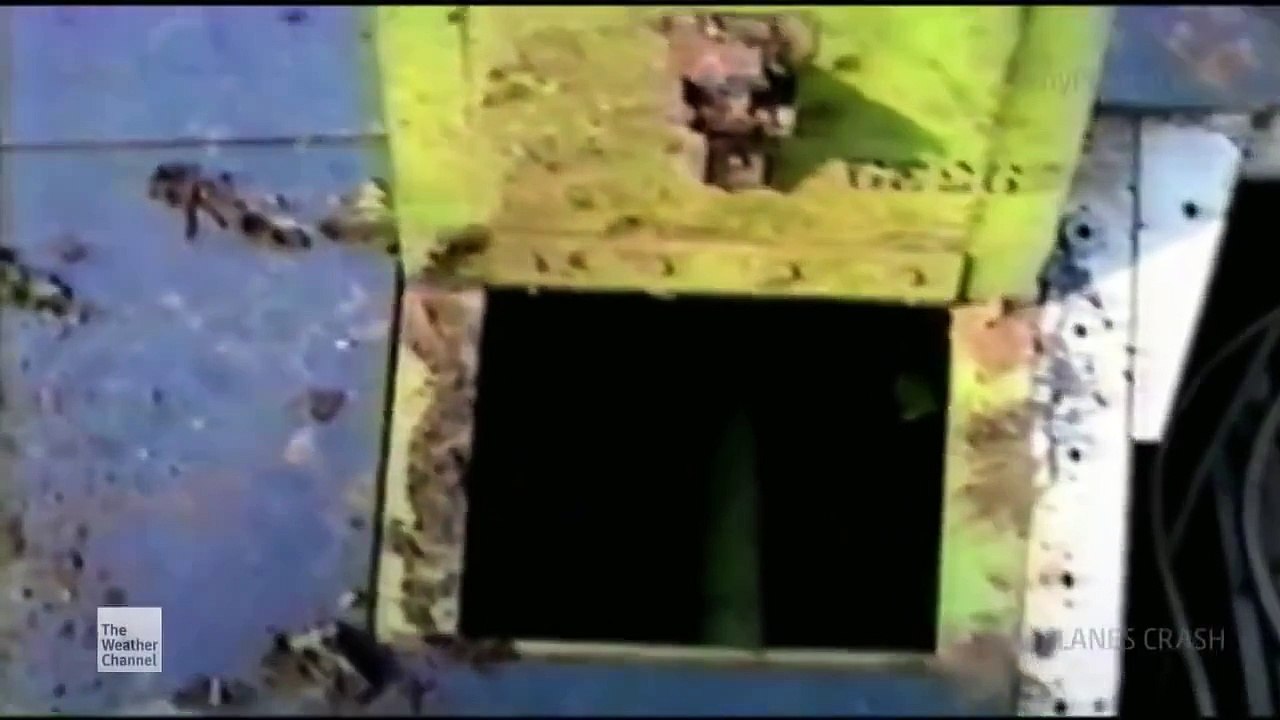 Air Crash Investigation 2015 Planes Crash Fatal Flaws MUST SEE