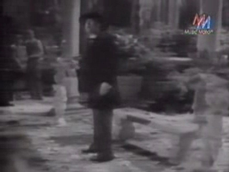 Phil Collins - I Wish It Would Rain Down