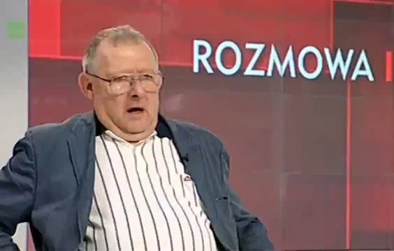 Bir Garip Hapşıran Adam