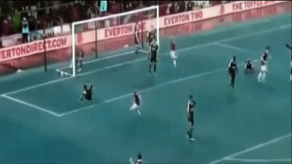 LEICESTER VENCE 3 A 2 AL EVERTON GOLES DOBLETE DE MAREHZ Y OKAZAKI PARA LA VISITA