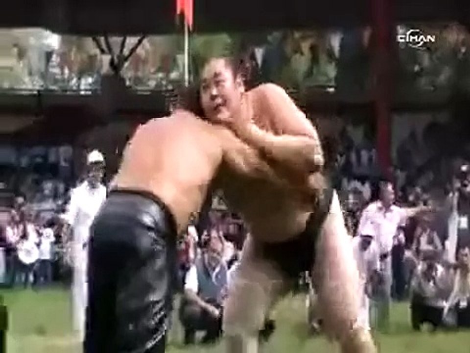Sumo güreşçisi ve Pehlivan güreşirlerse