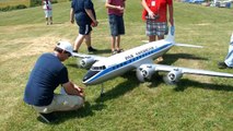 DC 6B PAN AMERICAN GIGANTIC RC AIRLINER MODEL DEMO FLIGHT / RC Airshow Airliner Meeting 20