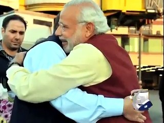 Indian PM Modi makes surprise visit to Pakistan