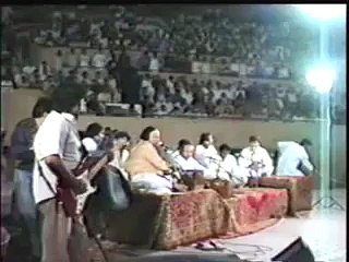 Kise Da Yaar Na Vichre-Ustad Nusrat Fateh Ali Khan late (1)