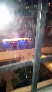 El hotel en Quito rodeado por fuerzas policiales, cubanos se niegan a ser deportados
