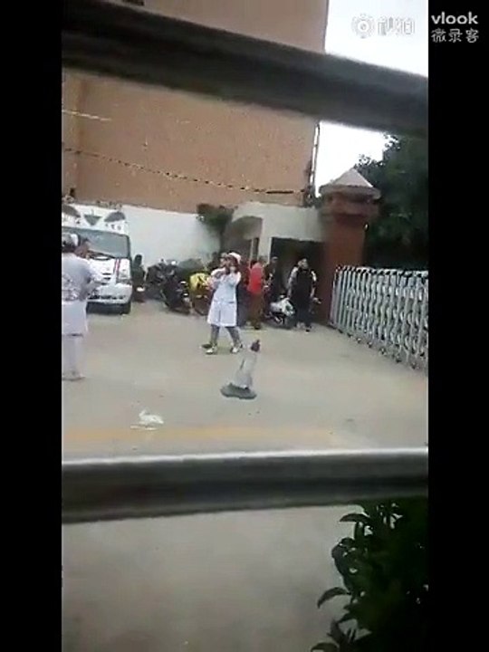 Hastane basıp hemşireyi öldürdü