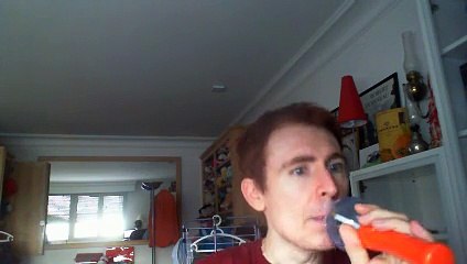 Wiwi égratigne "les portes claquent" de la Grande Sophie