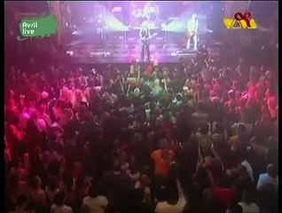 Avril Lavigne - Live at AOL Broadband Rocks [NY] 25/05/2004
