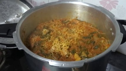 Chicken Biryani - How to Make Special Chicken Biryani in Pressure Cooker - High Quality -HD- Daily motion