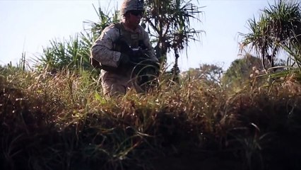 Descargar video: US Marines and Australian Army in a Giant Amphibious Landing