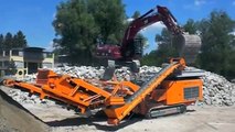Impactor R1100 working in Concrete