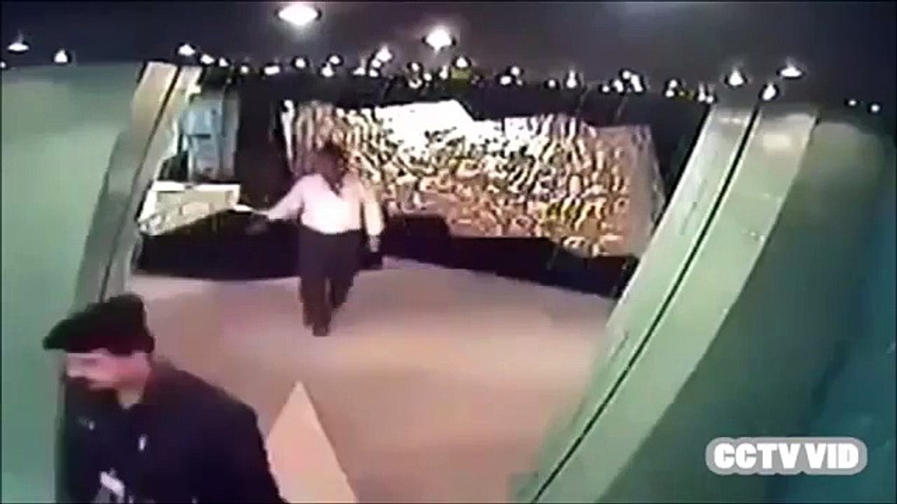 ""new""Afghanistan Earthquake CCTV Footage - Moment 6.2M Quake Hit Feyzabad, Afghanistan on| Dec 25, 2015|