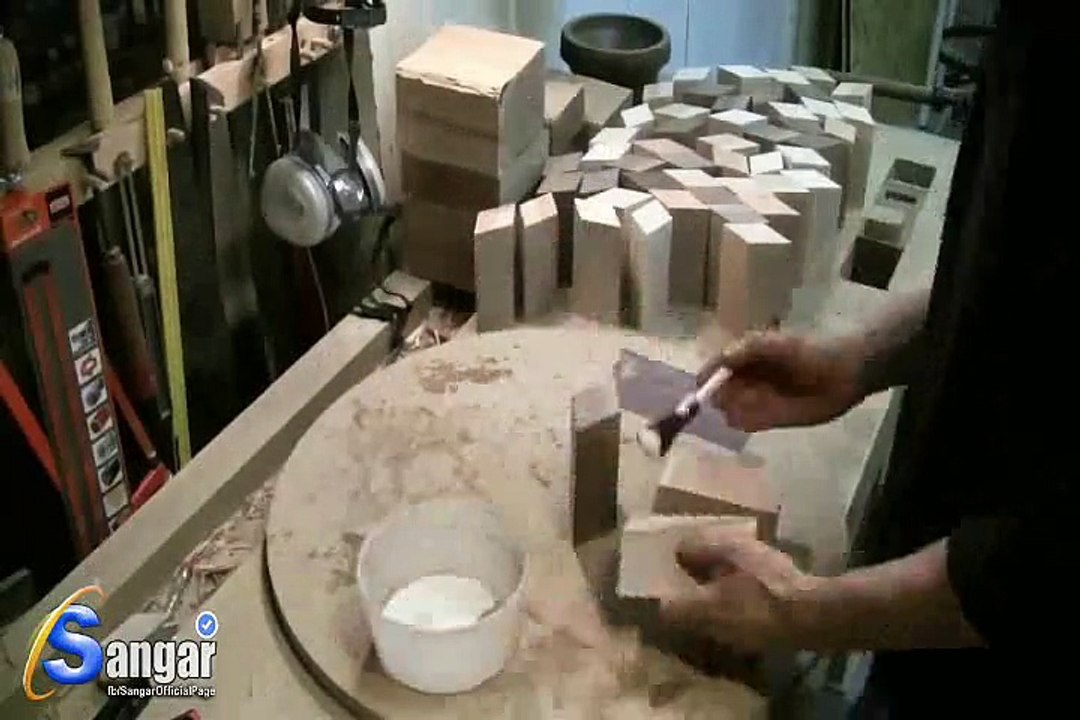 Hermoso bowl de madera en torno
