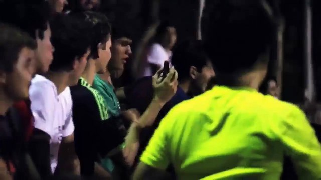 Офигеть! Дед показал дриблинг. Такого вы ещё не видели ))