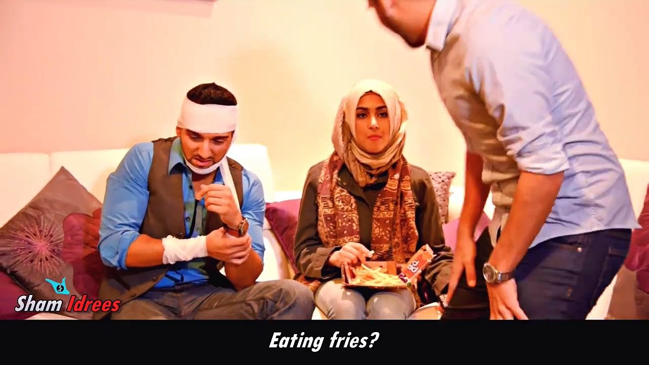 Sham Idrees _ When you call a Girl "Moti"