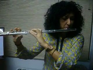 YAN FLÜT DERSİ-MEDARMONİ SANAT AKADEMİSİ- www.medarmonisanat.com