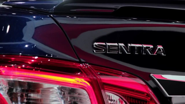 2016 Nissan Sentra First Look - 2015 L.A. Auto Show