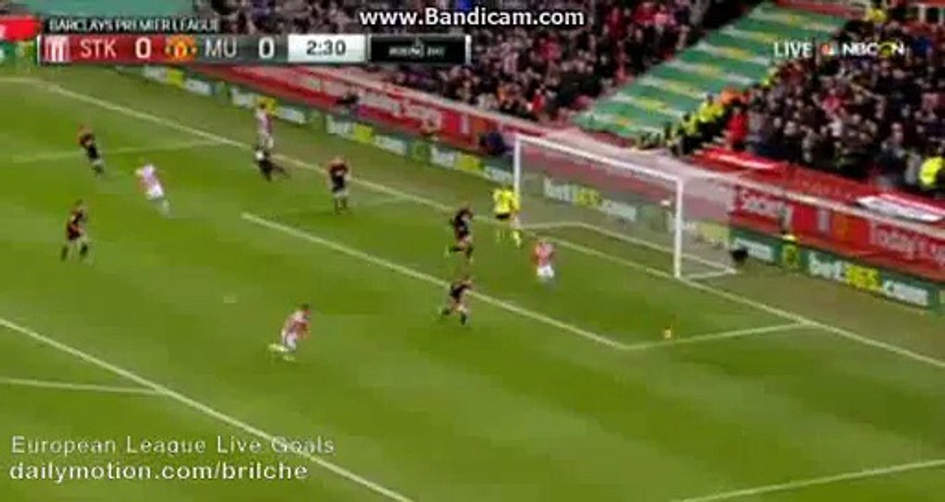 Stoke City 1st BIG Chance- Stoke City 0 - 0 Manchester United (Premier League) 2015