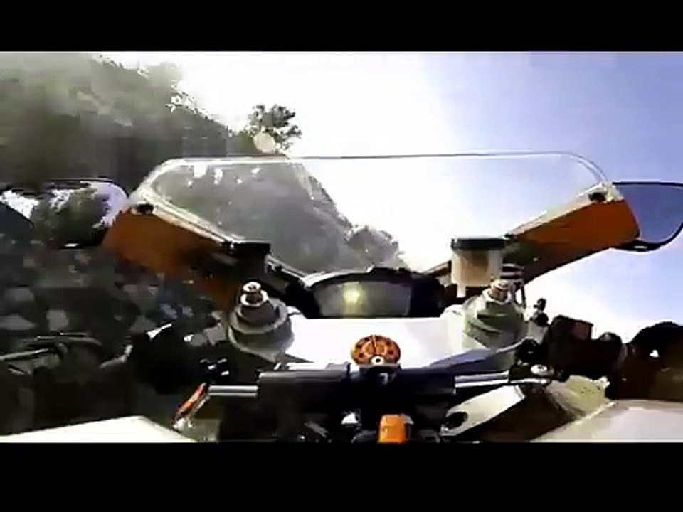 エボ5　vs　GSXR1000　峠バトル　バイクvs車