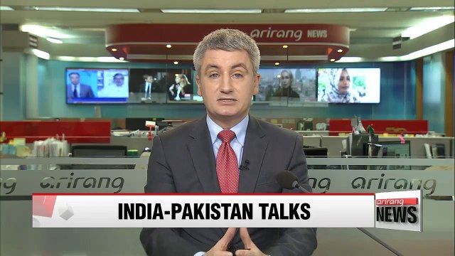 India's Narendra Modi makes surprise visit to Pakistan