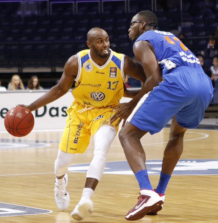 Keaton Grant against Crailsheim Merlins 08.11.2015