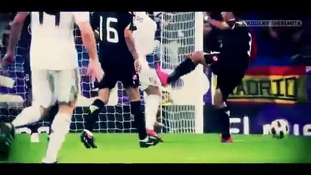 Re-Uploaded Cristiano Ronaldo Dos Santos Aveiro & Lionel Andrés Messi skills, goals and tricks