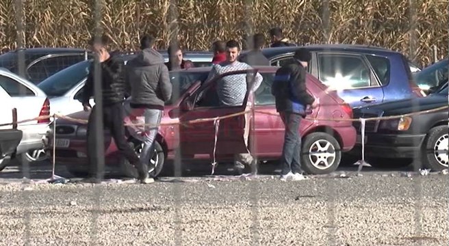Vëzhgimi, Kolaudimi “tortura” e fundvitit, radhë kilometrike për të marrë shërbimin- Ora News