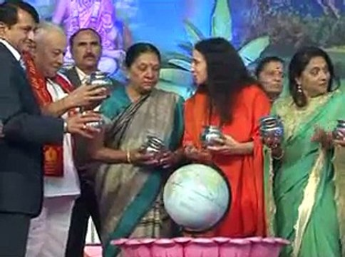 Ahmedabad SGVP 1111 Kundi Maha Vishnu Yagna attended by Gujarat CM