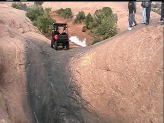 Un jacuzzi créé par la nature - Désert de Moab