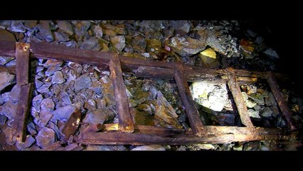 Exploration de galeries minières abandonnées 🛠️