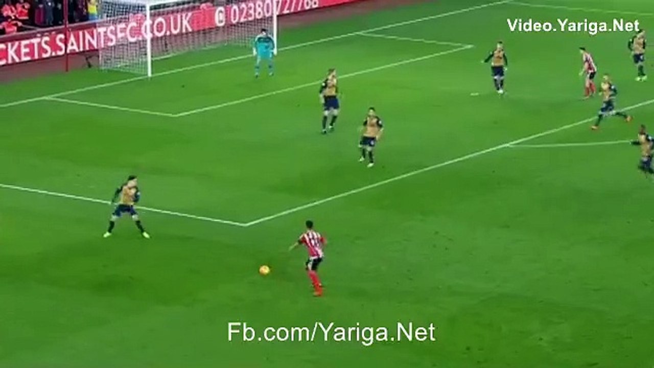 Southampton 1 - 0 Arsenal Cuco Martina 26/12/2015