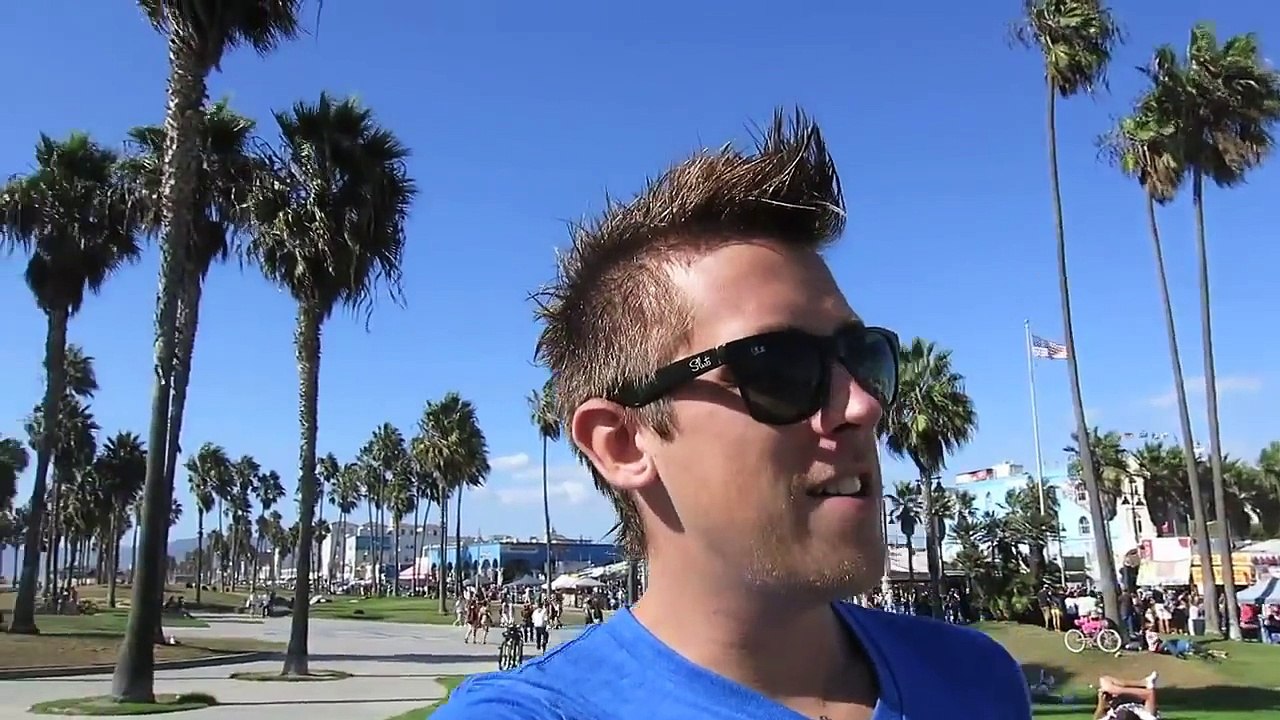 Running From The Cops!!