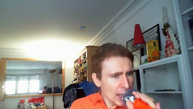 Wiwi égratigne tan solo tù de Manuel Carrasco