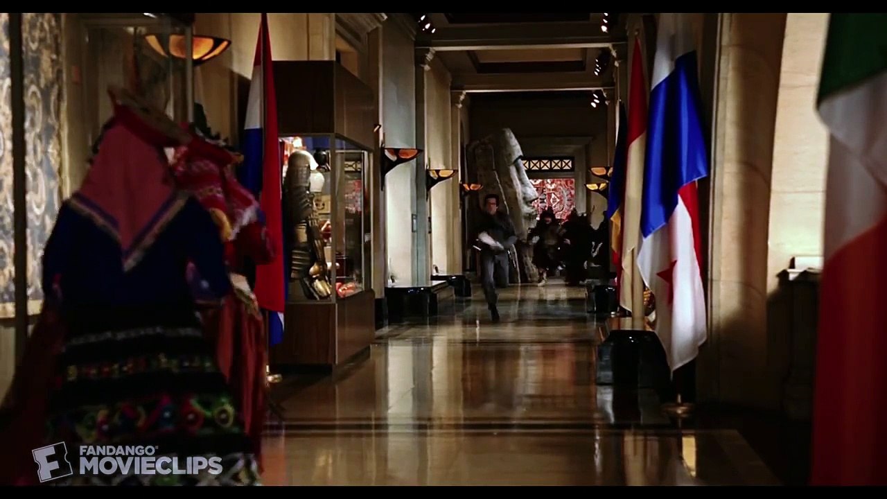 Night at the Museum (2/5) Movie CLIP - Dum Dum Give Me Gum Gum (2006) HD