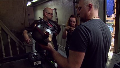 The Suit Featurette - Marvels Ant-Man