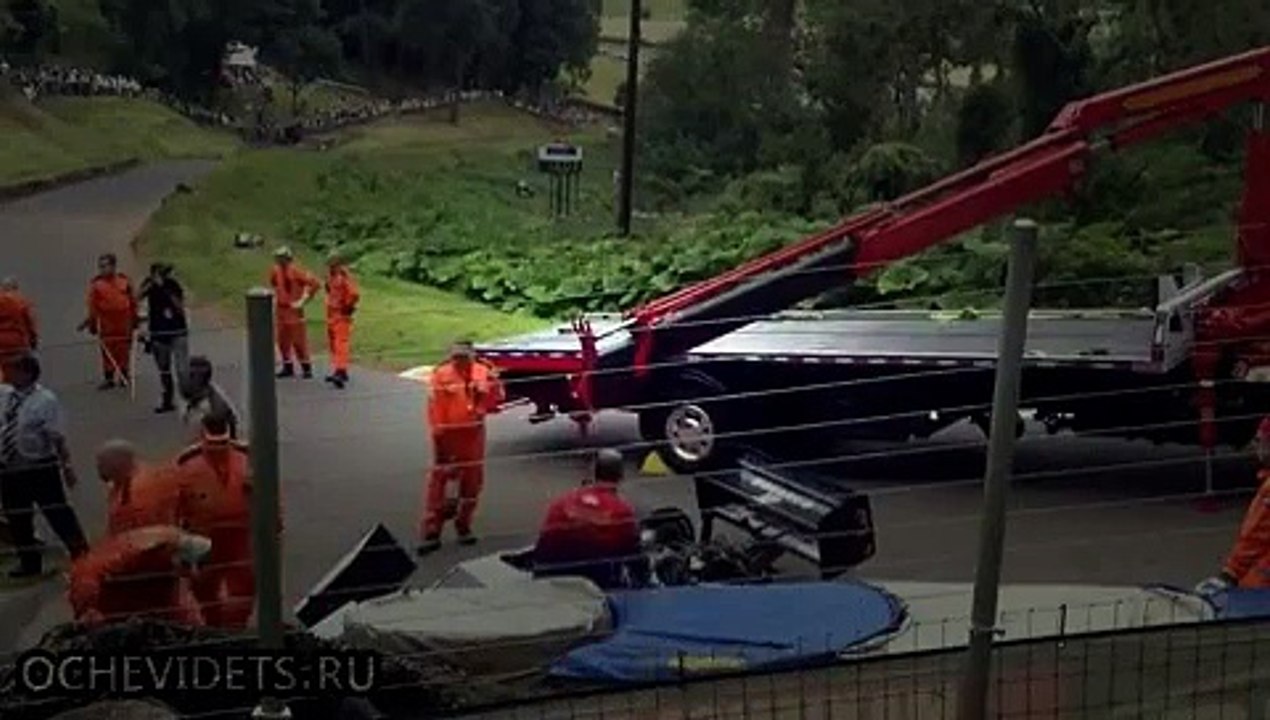 Цепанул бровку