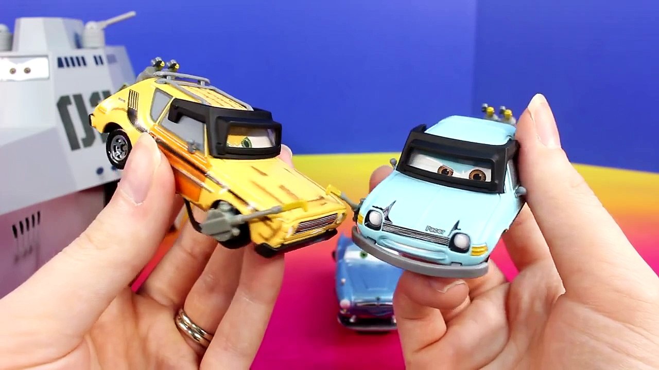 Disney Pixar Cars Combat Ship Die Cast Carrier Finn Mcmissile Lemons Mater Lightning McQue